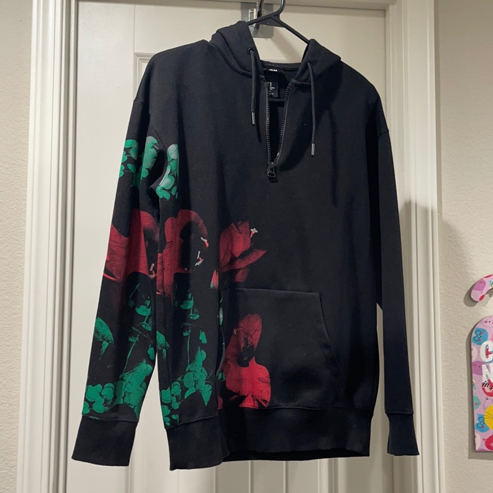 H&M floral sweater